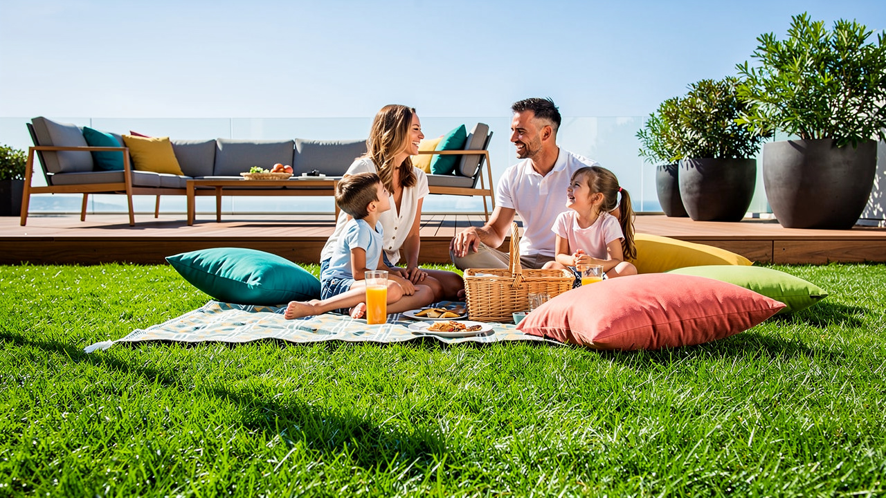 10-compelling-reasons-to-choose-deck-grass-for-your-home